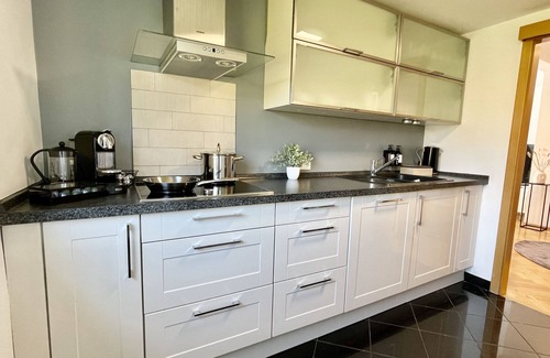 Radio Bremen Apartment | Design Maisonette I Kamin I 10 Personen I Netflix