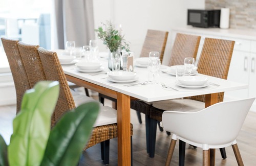 Neureut Apartment | Design Penthouse - 4BR - 2 Bath - Rooftop - Whirlpool - 2 Parking