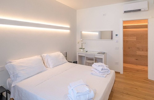 Vicenza Apartment | [Design Penthouse] 5 min from the Center and the Fair