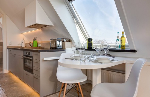 Tinnum Apartment | Design [&] Stil Pur. Raumwunder für Individualisten an den Tinnumer Wiesen