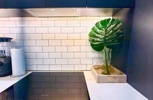 Downtown Miami Apartment | Design Studio City Views Pool/Gym
