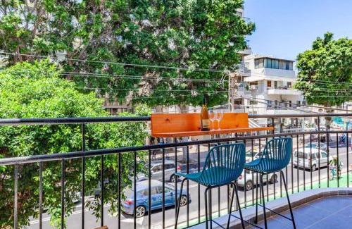 Tel Aviv City Center Apartment | Designed 2BR apartment over Dizengoff square - Panoramic View