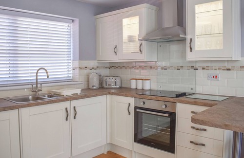 Kessingland Cottage | Designed specifically for coastal getaways, Sea Breeze has everything you need.