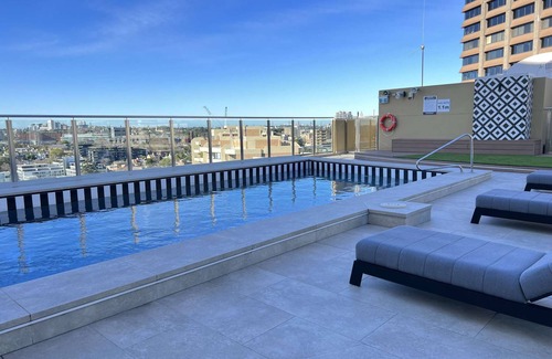 Darlinghurst Apartment | Designed Sydney Hyde Park City Studio with Balcony