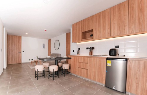 San Diego Apartment | Designer 3BR Apartment–Cowork & Jacuzzi in Poblado