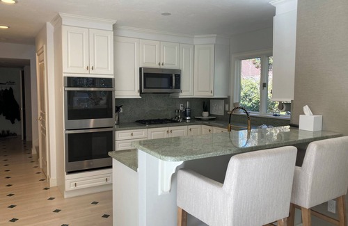 Mashpee House | Designer 6 bedroom, 5 bath house in Mashpee on Cape Cod.