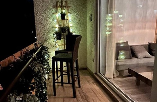 Schoeneberg Apartment | Designer Central apartment with terrace & parking