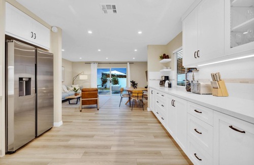 Carlsbad House | Designer Coastal Paradise w Pool - Steps to Beach