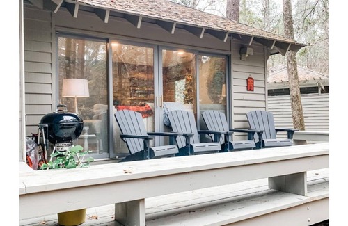 Pine Mountain Valley House | Designer Hideaway @ Callaway Gardens