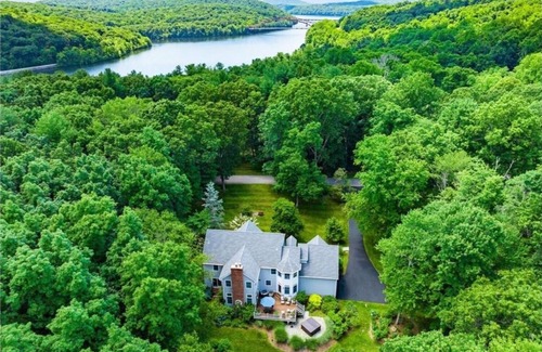 Yorktown Heights House | Designer Home in Lower Hudson Valley