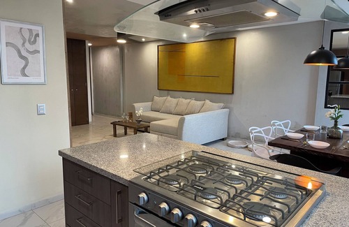 Guadalajara Apartment | Designer minimalist 3 BedRoom/Daily Clean
