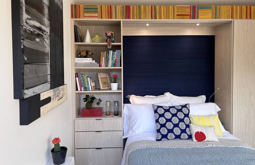 Hollywood District Cottage | Designer Owned Suite in Historic Hollywood District