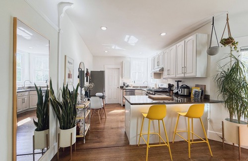 La Lengua Condo | Designer Pad in the Sunny Mission District