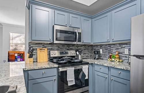 Fossil Creek Apartment | Designer Space | 2 Beds 2 Baths | Pool