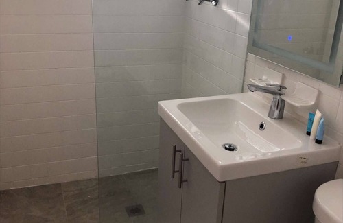 Wynwood Art District Condo | ✨Designer Studio Flat w/Full Kitchen Free Parking