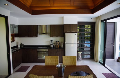 Wang Pong Villa | Designer Villa with Mountain View near Beach