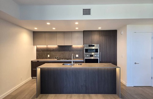 Bear Mountain Resort Condo | Desirable 14th floor 2-bedroom condo on Bear Mountain. Pool/Fitness/Concierge