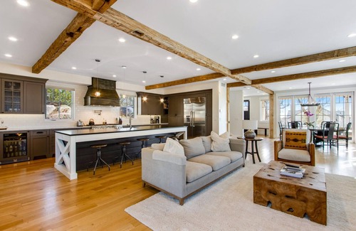 Newlands House | Desirable modern house, steps to Sanitas loop trail and walk to downtown Boulder