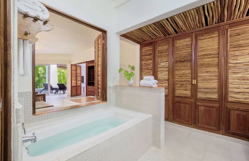 Puerto Morelos Resort | Desire Riviera Maya Pearl Resort, Couples Only - Adults Only All Inclusive