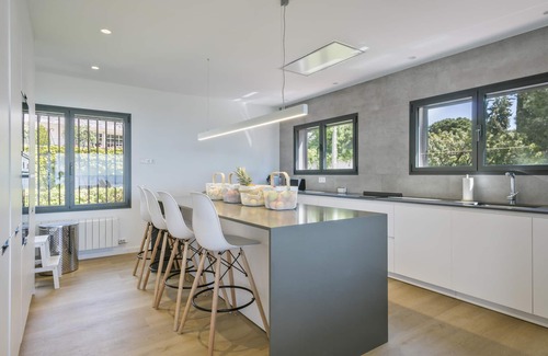 Cabrils House | DESMAIS design house and breathtaking views