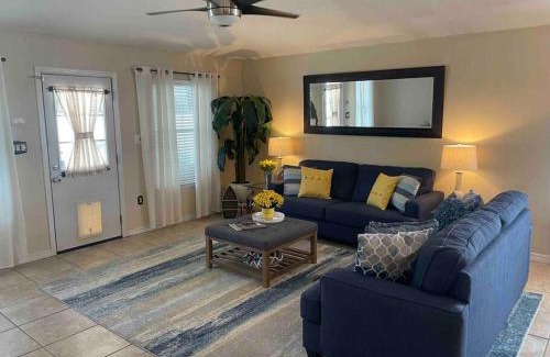 Fort Walton Beach - Destin House | Destin Miramar Walk To Beach Pet Friendly