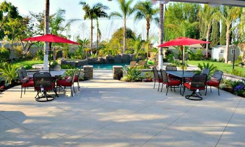 Northwest Anaheim House | Destination #03
