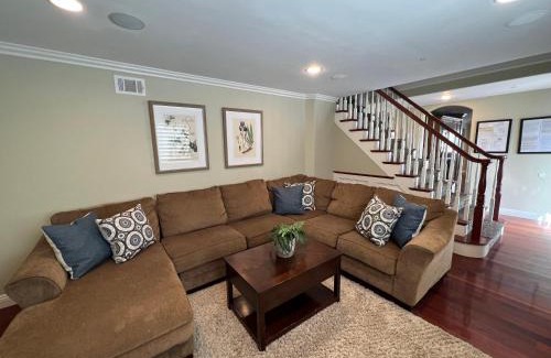 Southwest Anaheim House | Destination #16