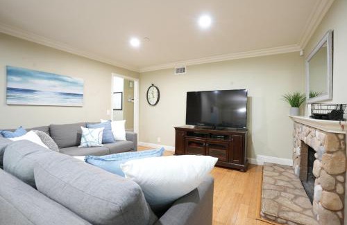 Southwest Anaheim House | Destination #25
