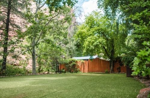 Sedona Apartment | Destination Oak Creek 3 1 Bedroom Apts by RedAwning