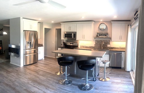 Nokomis House | Destination: True North
