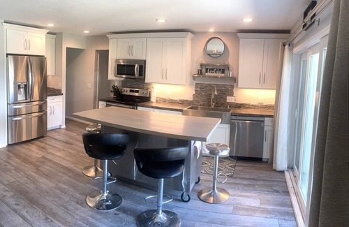 Nokomis House | Destination: True North