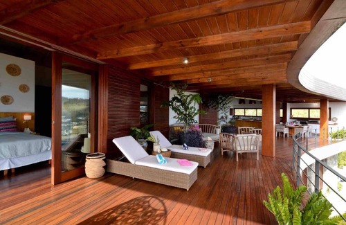 Mount Pleasant Bay Villa | Destiny The Blue Sea Dream Villa