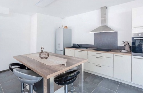 Sainte-Anastasie-sur-Issole House | Detached house in Provence verte, near the village center