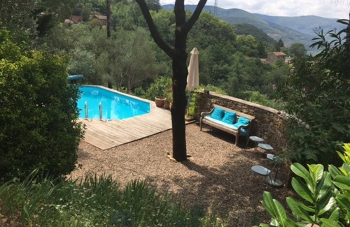Saint-Vincent-d'Olargues House | Detached characteristic French family house with swimming pool and beautiful view