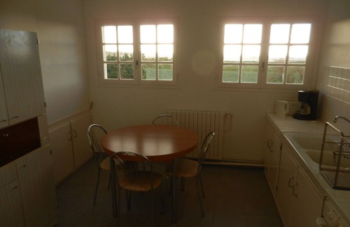 Saint-Vaast-la-Hougue Apartment | Detached apartment, 90 m2, sea view, large garden, 2 min from the beach on foot
