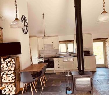 Morwellham House | Detached Barn in Tamar Valley, EV charging included