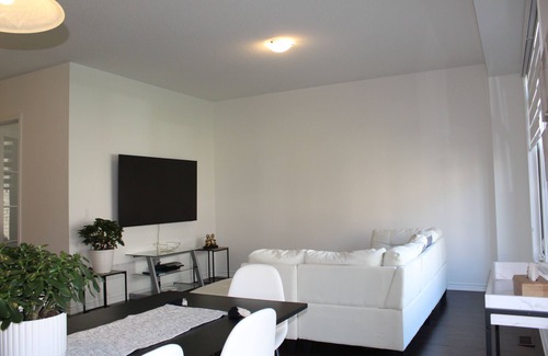 Barrie House | Detached Brand New Modern Home In South Barrie with H+ME Technology