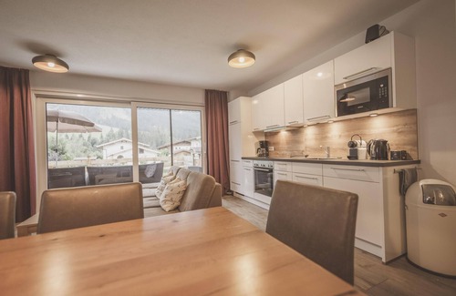 Wald im Pinzgau Ski Chalet | Detached chalet with sauna and terrace