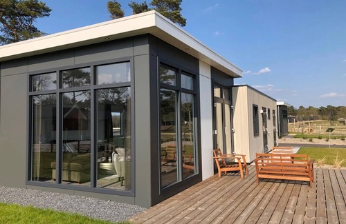 Mol House | Detached chalet with 2 bedrooms, 1 bathroom and dishwasher