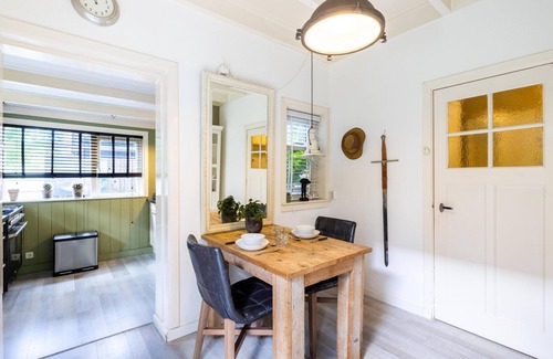 Bergen House | Detached charming house with a thatched roof