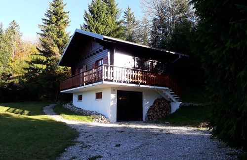 Longevilles-Mont-d'Or Ski Chalet | Detached chalet for 6 people in a quiet area