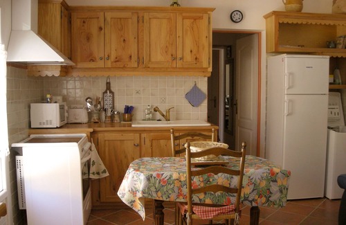 St.-Remy-de-Provence House | Detached house classified 3* with garden and swimming pool, ideally located.
