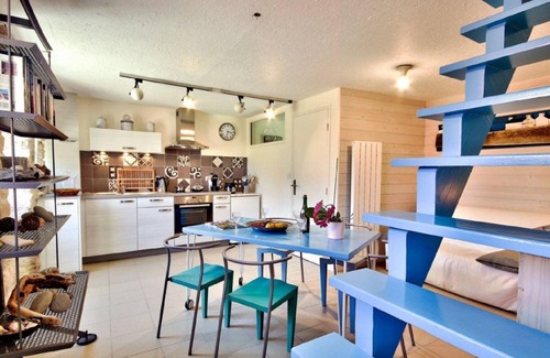 Plobannalec-Lesconil Cottage | Detached house, located in a calm and soothing place.