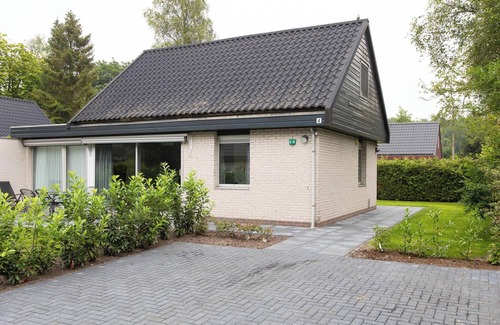Noordwolde House | Detached holiday bungalow for six people