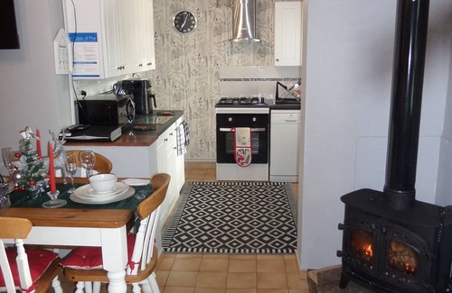 Tortefontaine Cottage | Detached Holiday Cottage, Close To Market Town Of Hesdin .