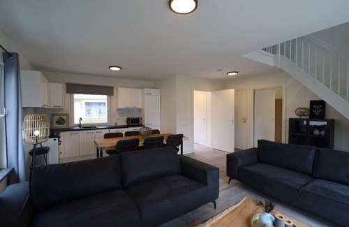 Hensbroek House | Detached holiday home near Alkmaar