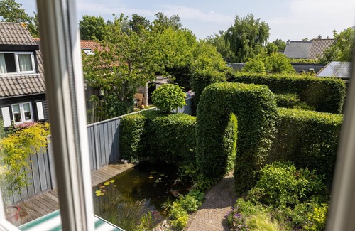 Bergen House | Detached holiday home close to the centre