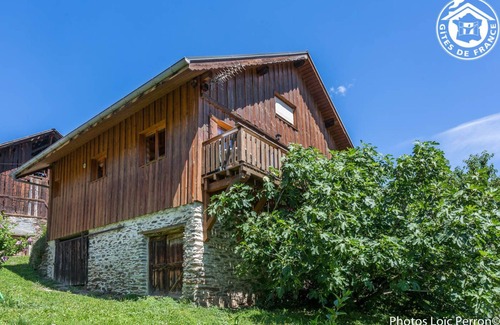 Saint-Paul-sur-Isere House | Detached house located 12km from Albertville, at the entrance to the Tarentaise valley. Located on the