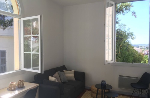 Hyeres City Centre Cabin | Detached house 10 minutes' walk from the center of Hyères