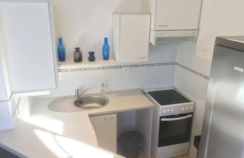 Hyeres City Centre Cabin | Detached house 10 minutes' walk from the center of Hyères